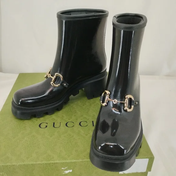 GUCCI Luxe Horse Bit Boots SNAKE ON BOTTOM! Black Rubber Snow or Rain - Picture 9 of 13